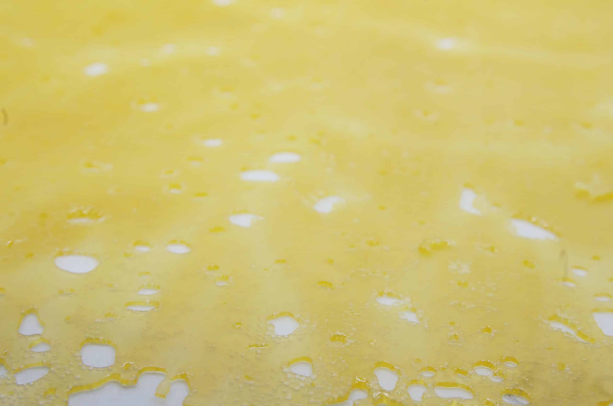 Platinum Blackberry Shatter Concentrates Platinum Blackberry Shatter Concentrates